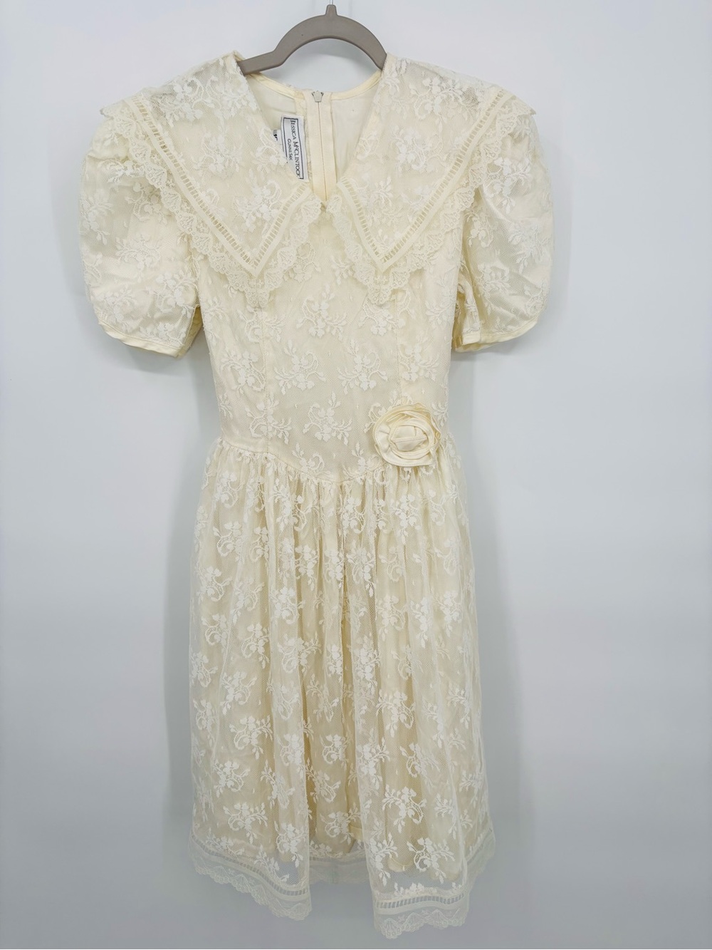 Vintage Jessica McClintock by Gunne Sax Girls floral cream lace and satin dress